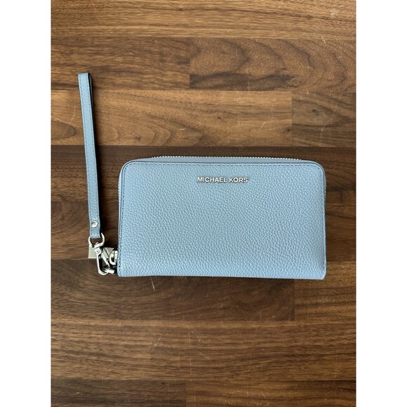 Michael Kors Jet Set Zip Around Wallet Wristlet Pale Blue Wallet NWT - Picture 1 of 7